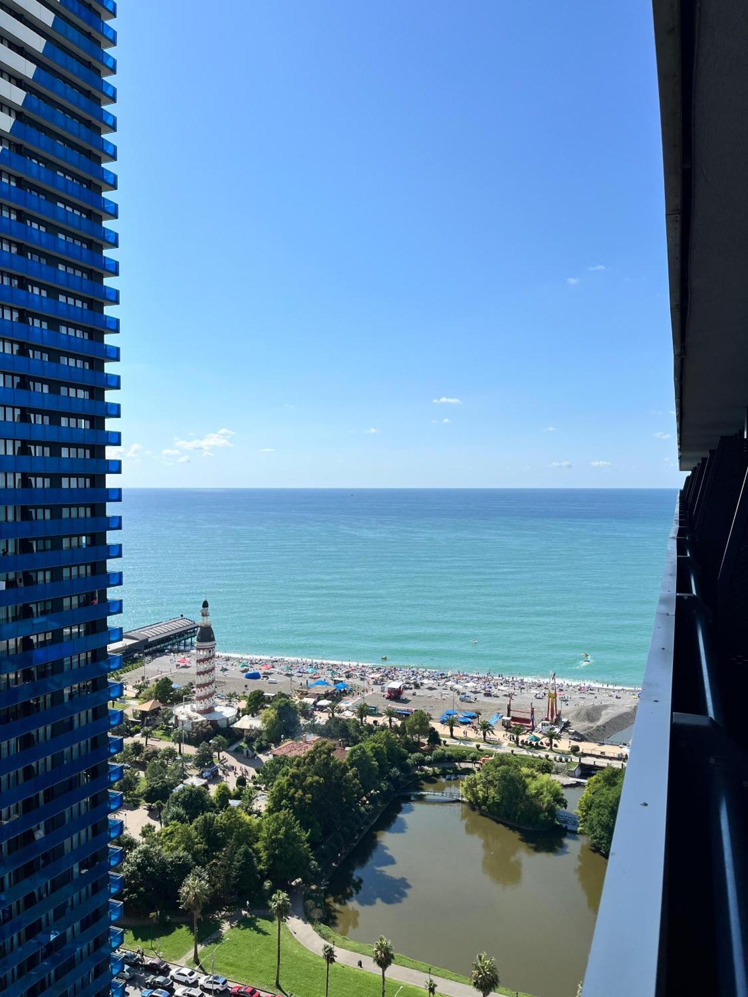 Black Sea Coast Apartment Batumi Exteriör bild